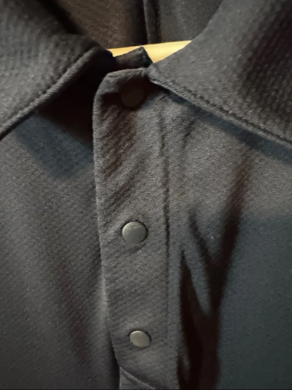 lululemon athletica Men's Dark Navy Polo - Picture 3 of 4
